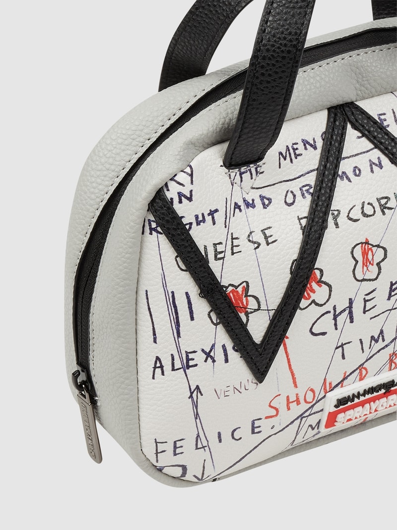 Tasche in Leder-Optik mit Print in weiß