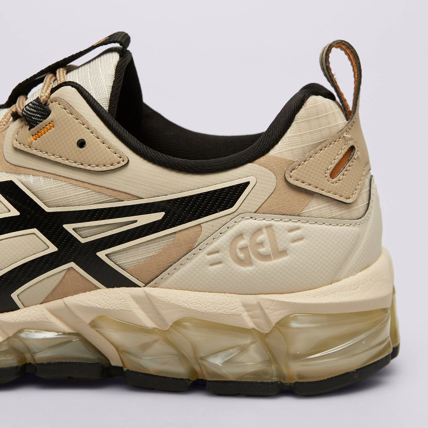 ASICS GEL-QUANTUM 180 6 Beige