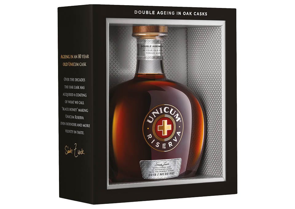 Amaro Unicum Riserva Double Aged Unicum 0,7 ℓ, En Étui