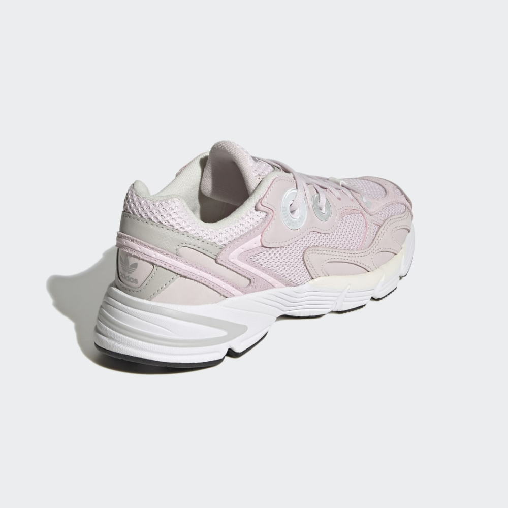 adidas Astir HP9038 / pink