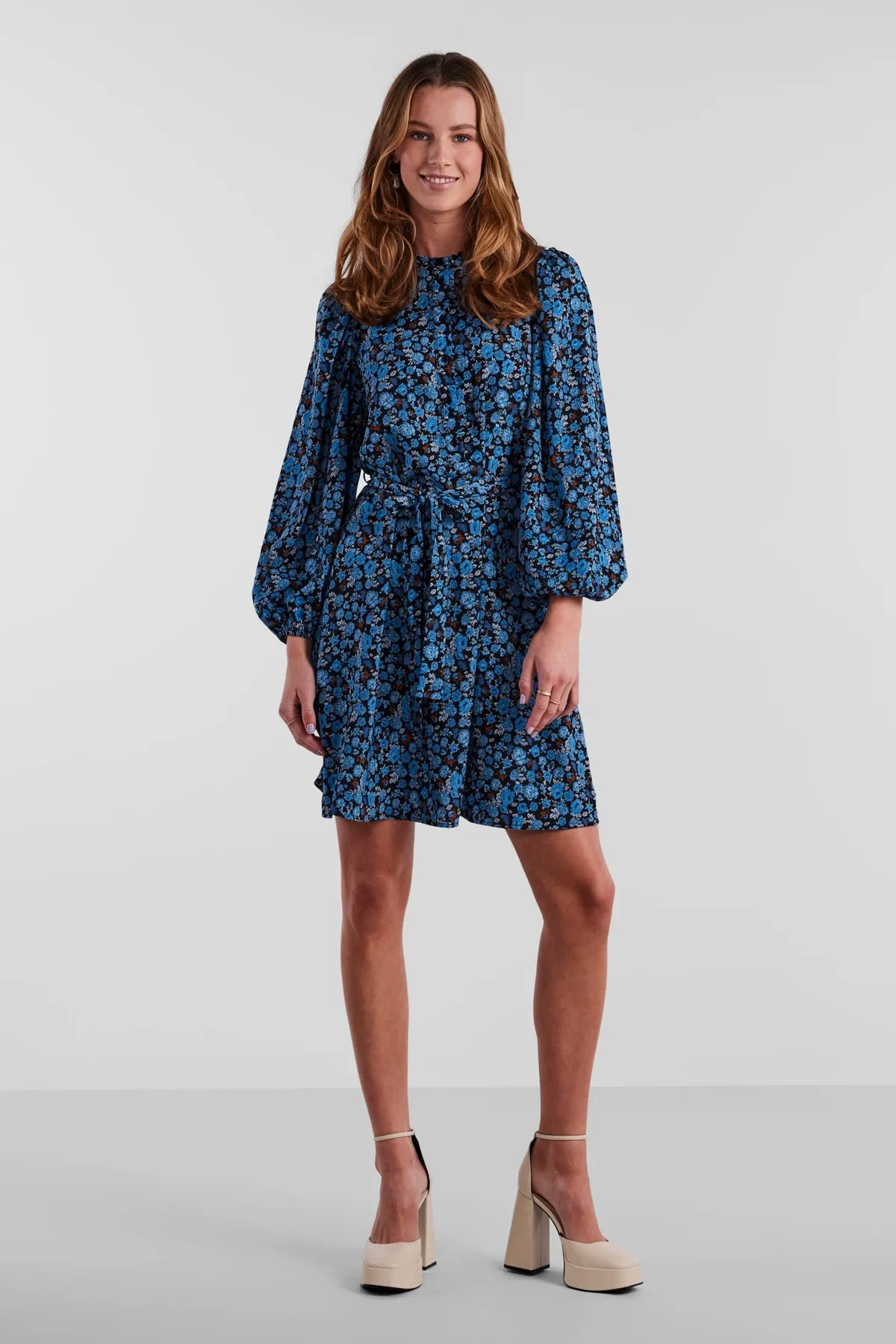 PIECES  Kleid Damen/Mädchen Schwarz