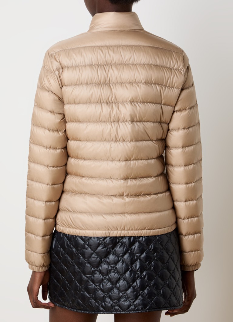 Moncler Lans stepēta jaka ar dūnu pildījumu un kabatām ar atloku