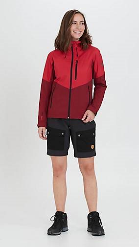 Whistler Softshelljacke Rosea aus wind- und wasserdichtem Funktionsmaterial