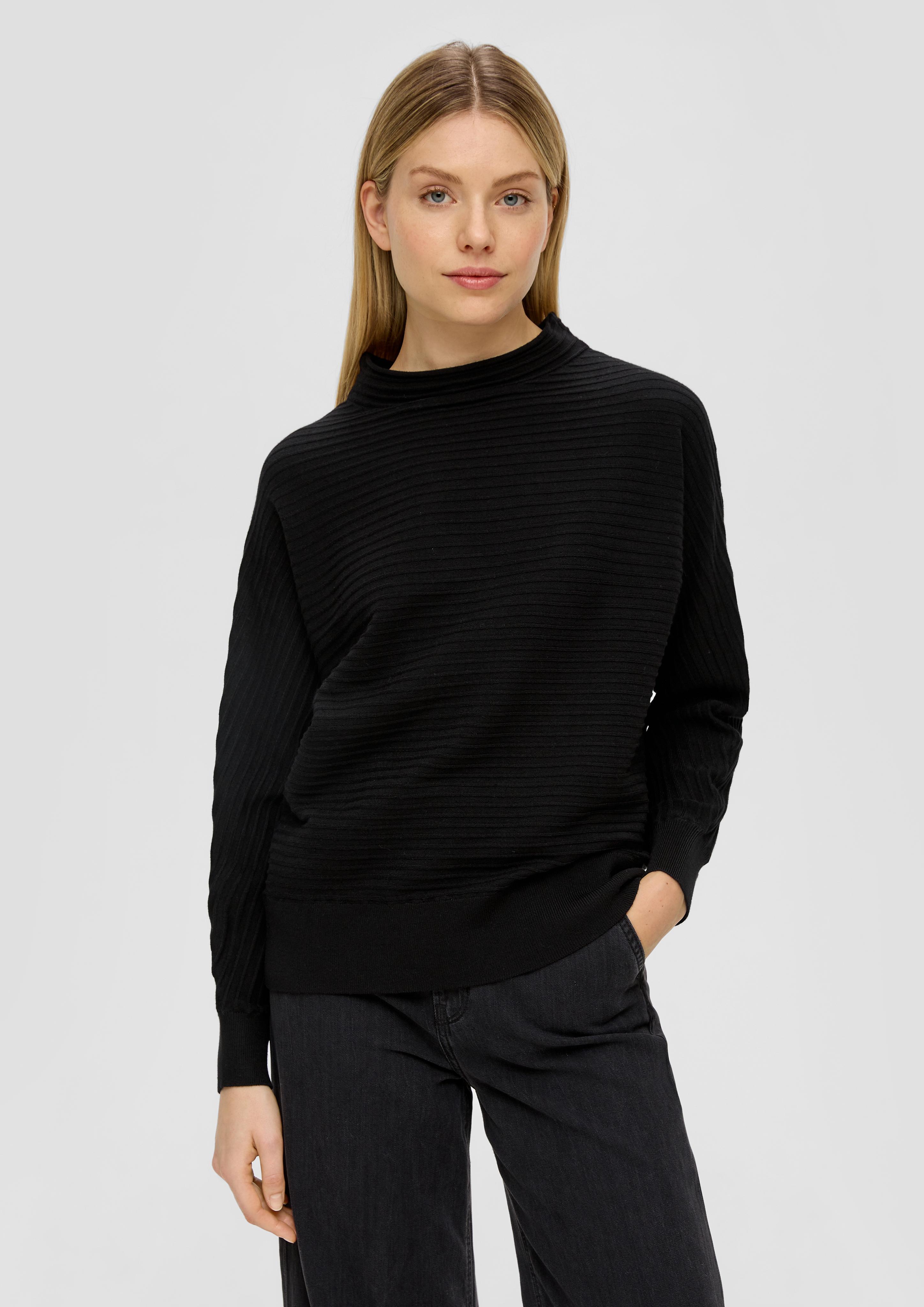 Strickpullover mit Fledermausärmeln  2137766-9999