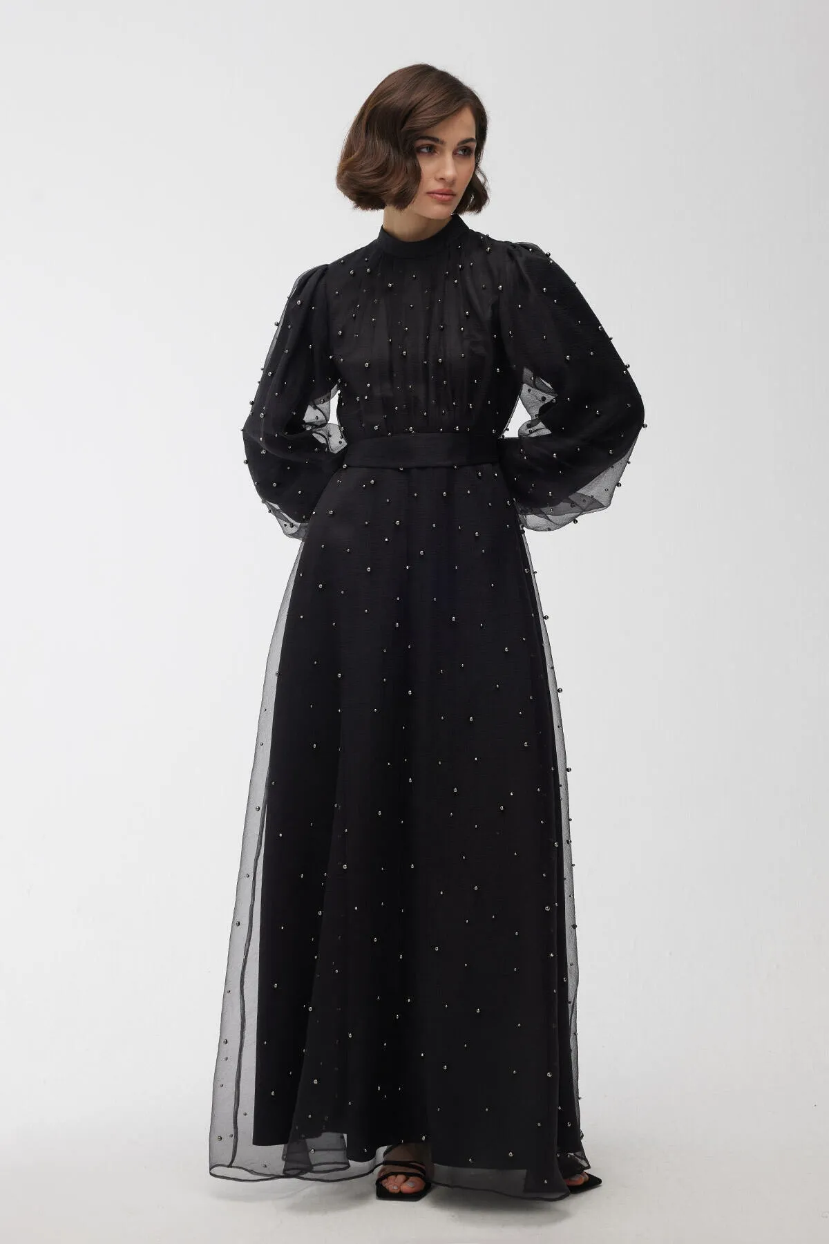 Manuka  Abendkleid mit Tüll und Perlendetails in Schwarz