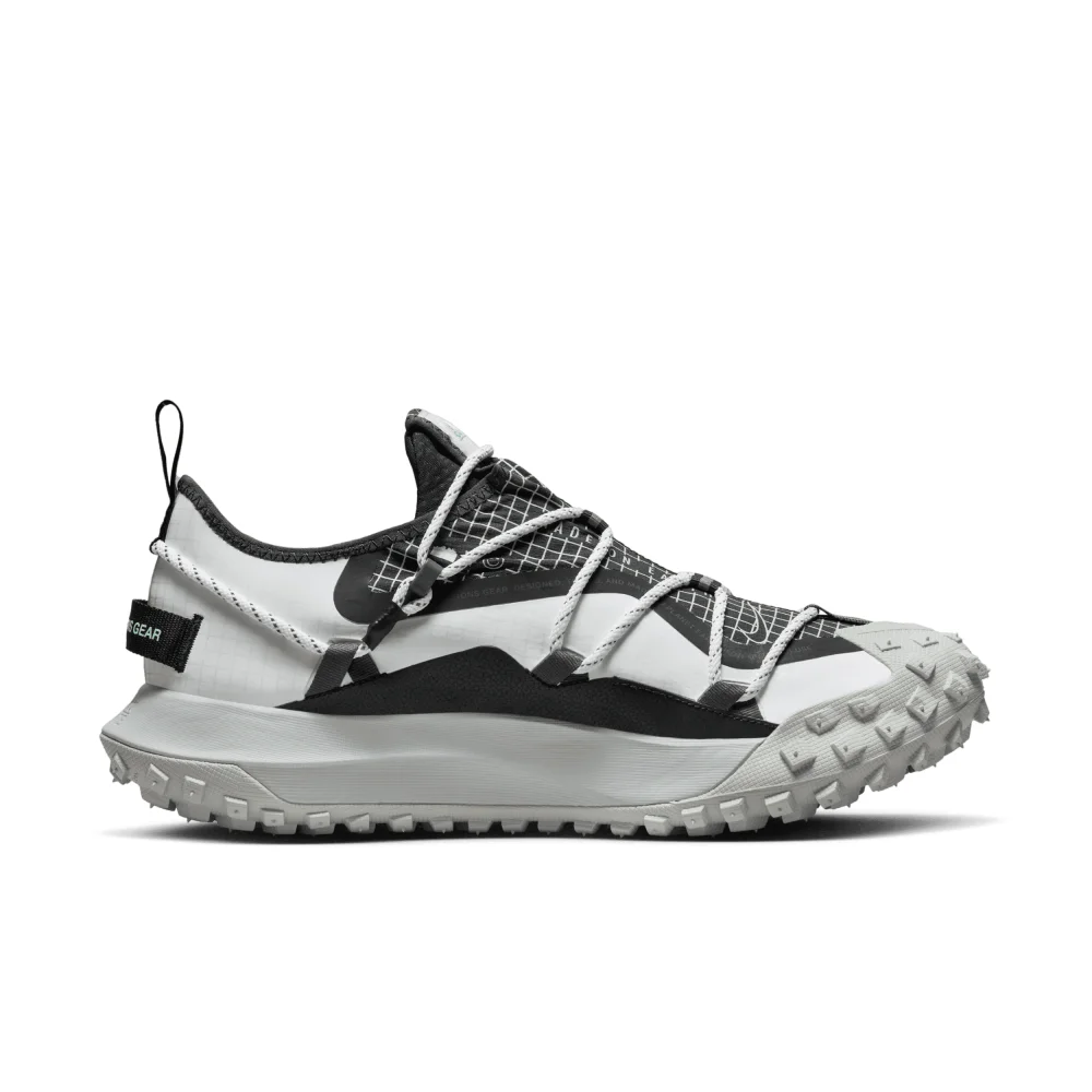 Nike ACG Mountain Fly Low SE DO9334-100 / weiss