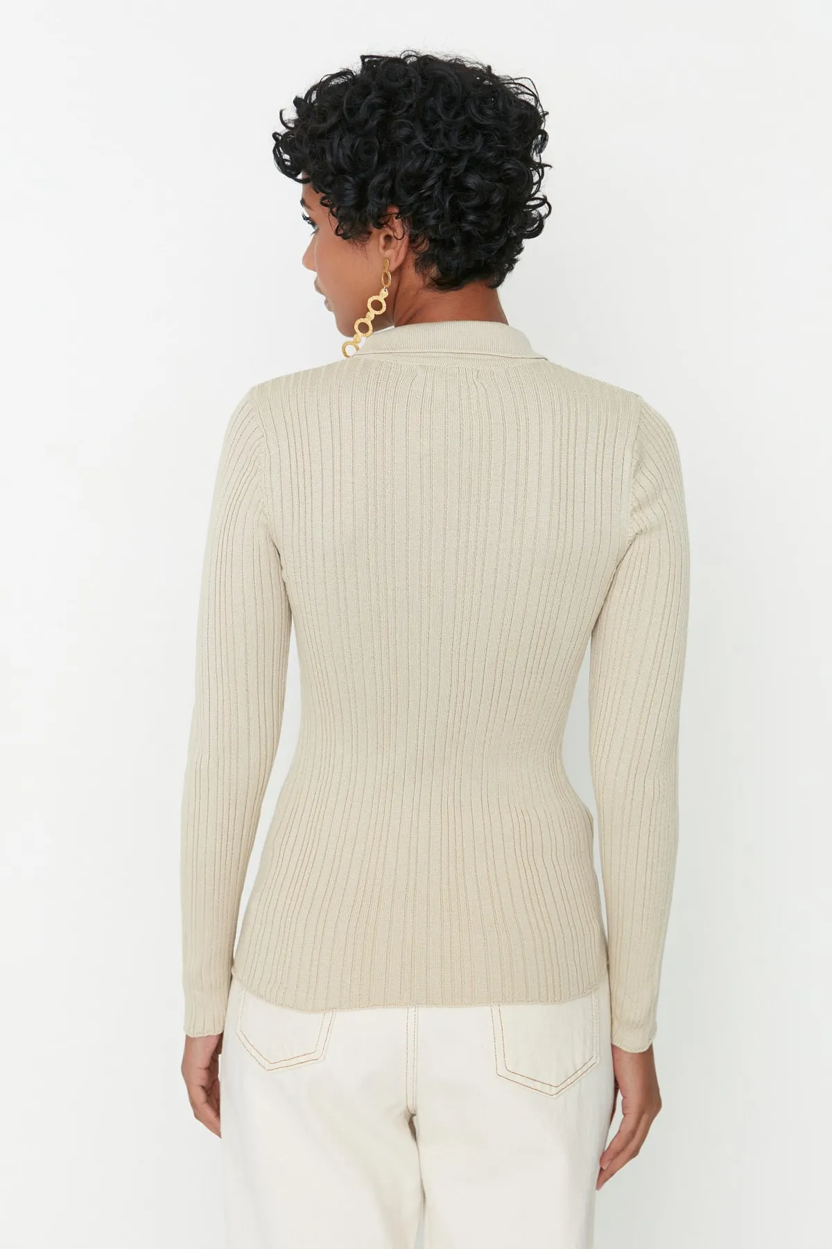 Trendyol Collection  Steinfarbener Strickcardigan mit Polokragen TWOAW20HI0070