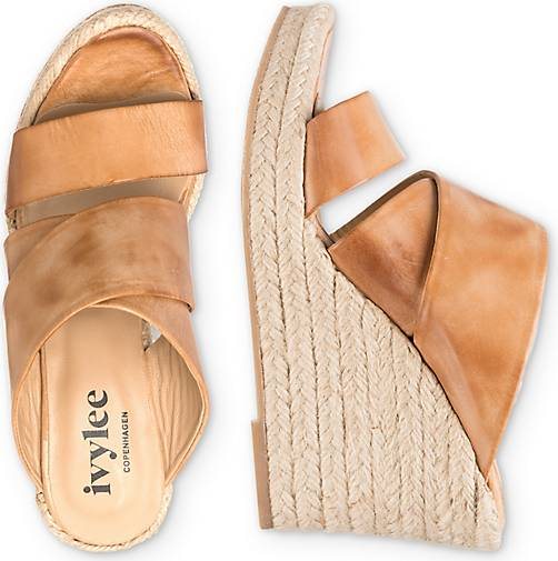 ivylee Wedges Bella Escuvado