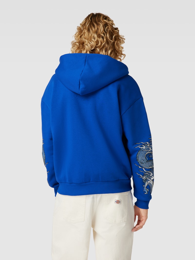 Sweatjacke mit Motiv-Print in royalblau