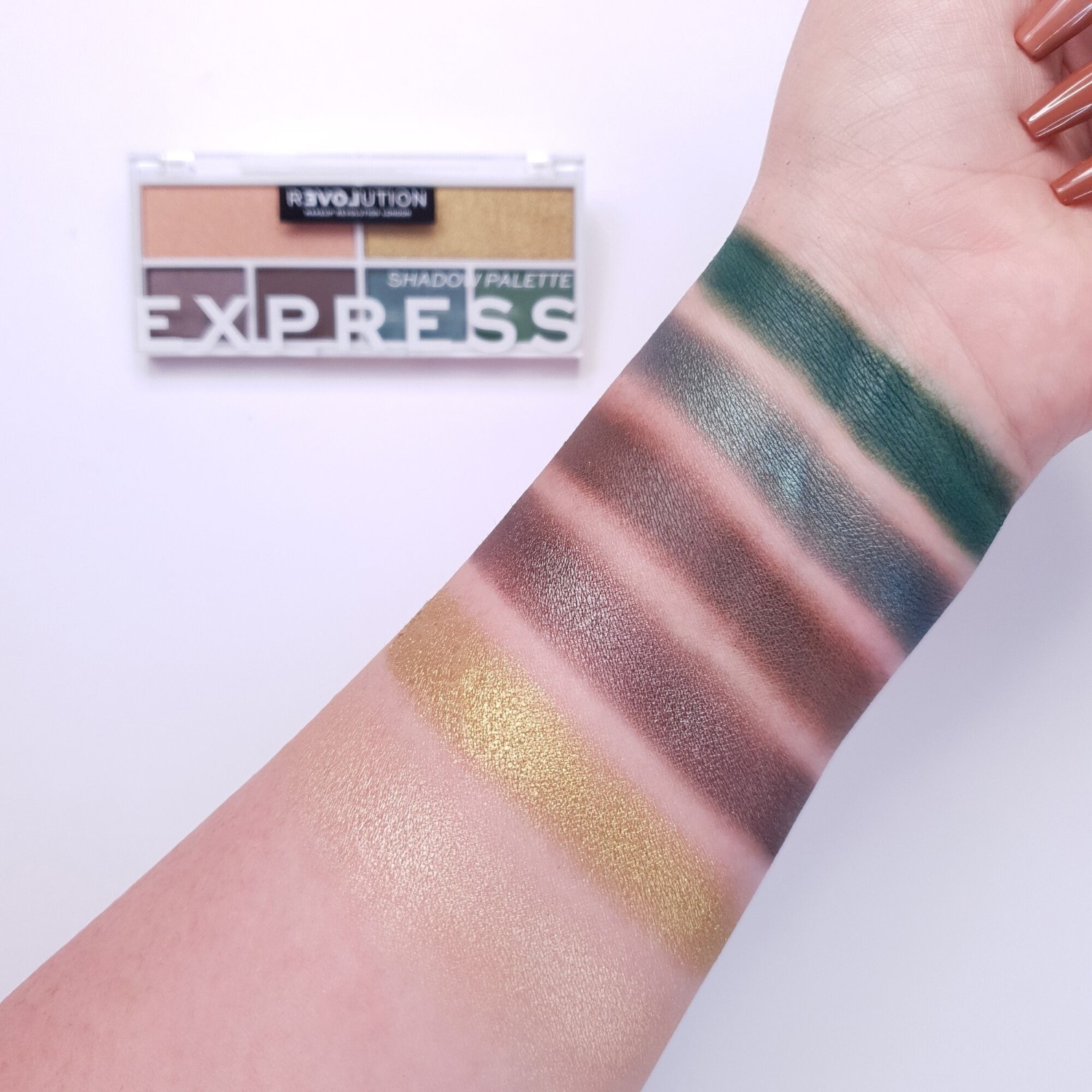 Relove Revolution Relove Colour Play Express paleta sjena