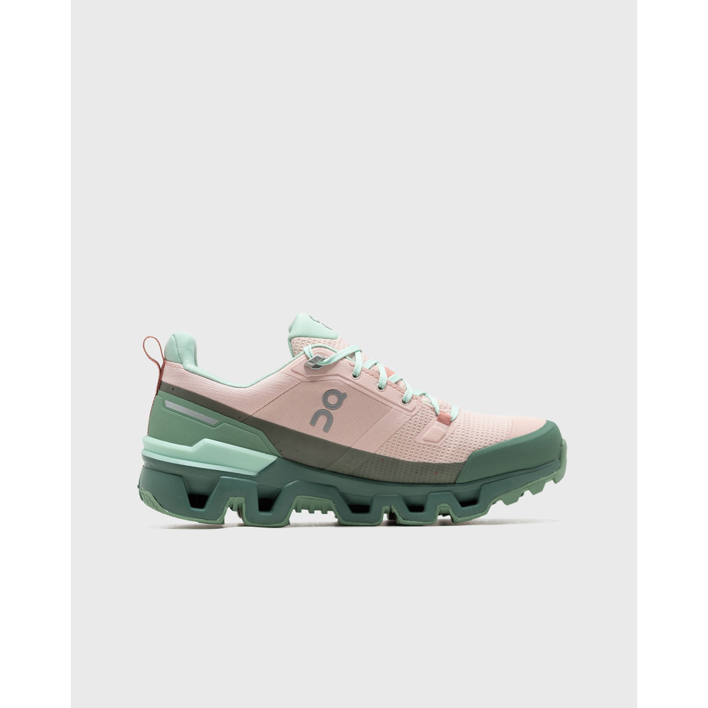 ON Cloudwander Waterproof 73;98278 / pink