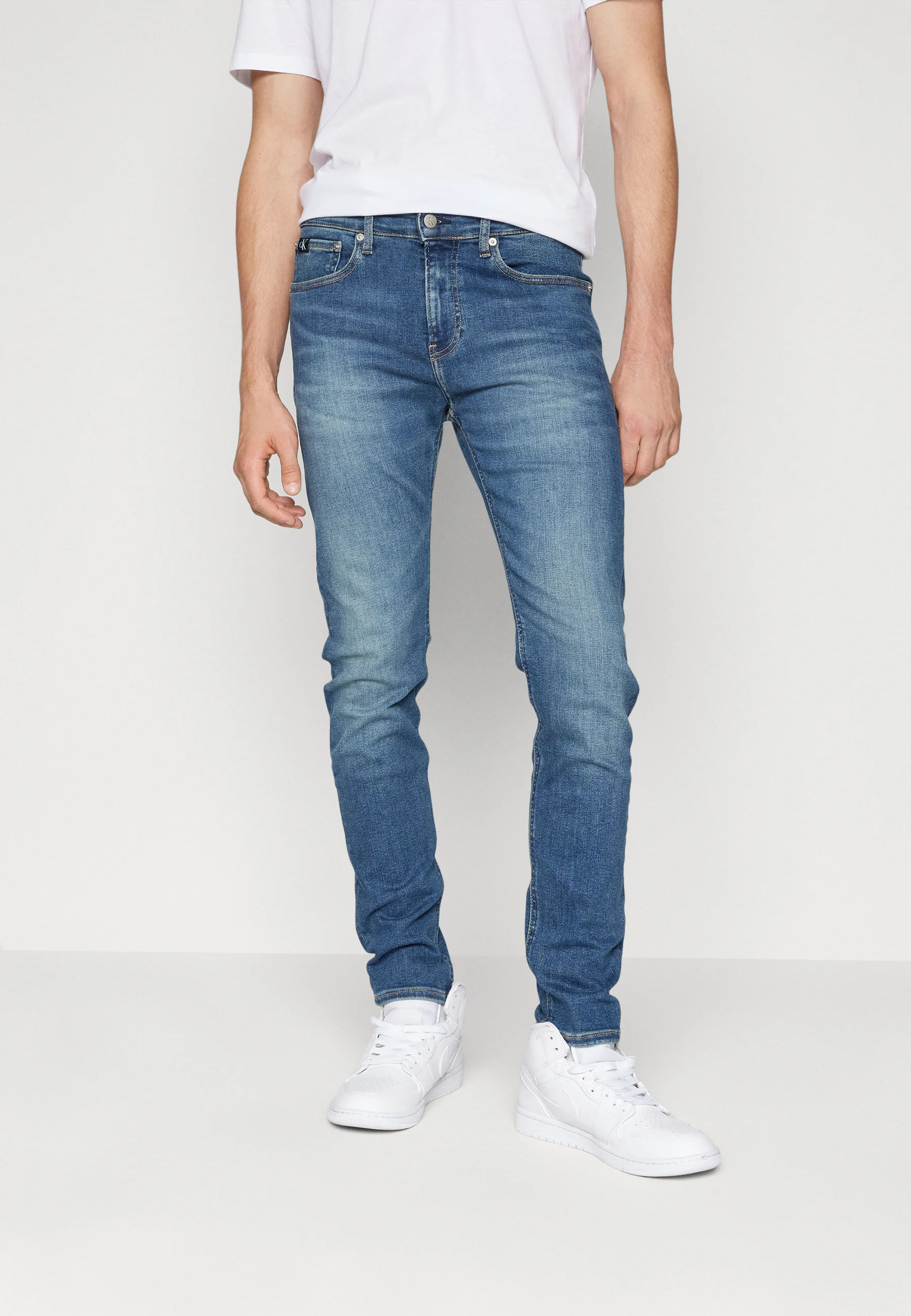 Vaqueros ajustados de Calvin Klein Jeans
