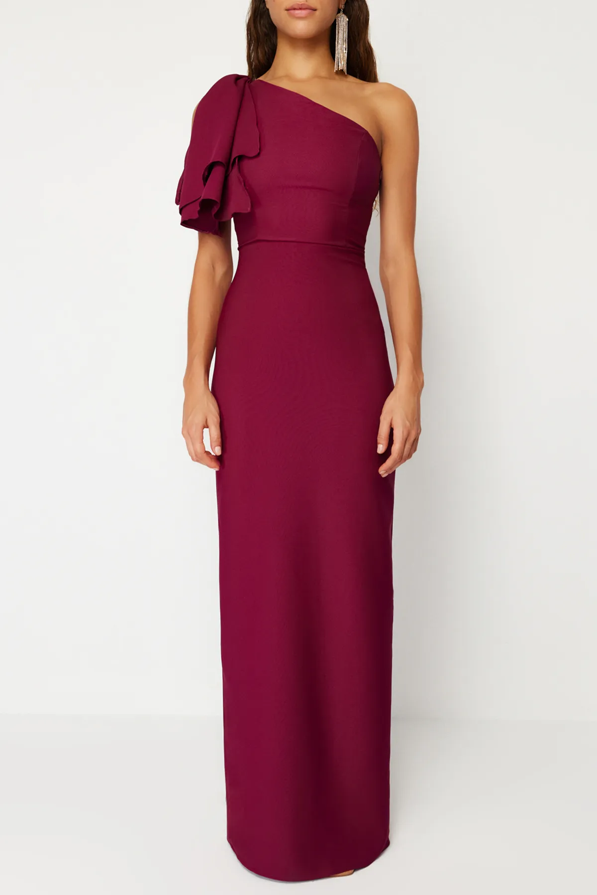 Trendyol Collection  Pflaumenfarbenes, gerade geschnittenes, gewebtes Abendkleid und Abschlusskleid TPRSS23AE00095