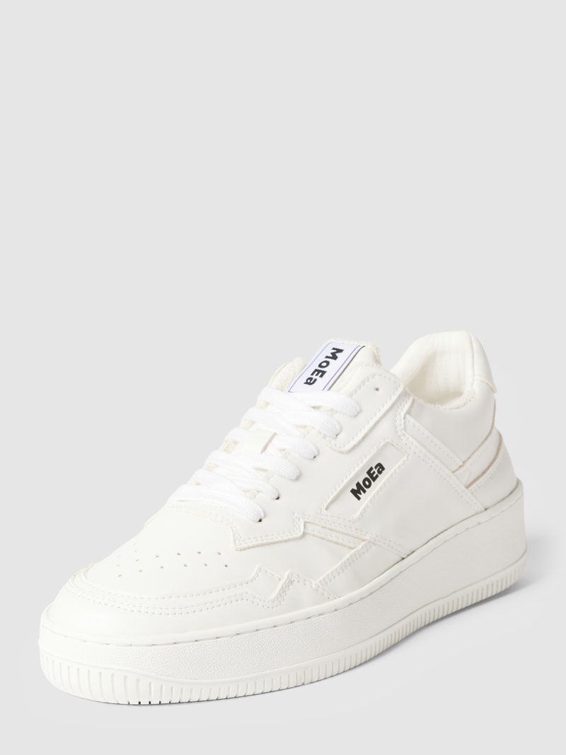 Vegane Sneaker aus Trauben Modell 'Grape - Full White' in weiß