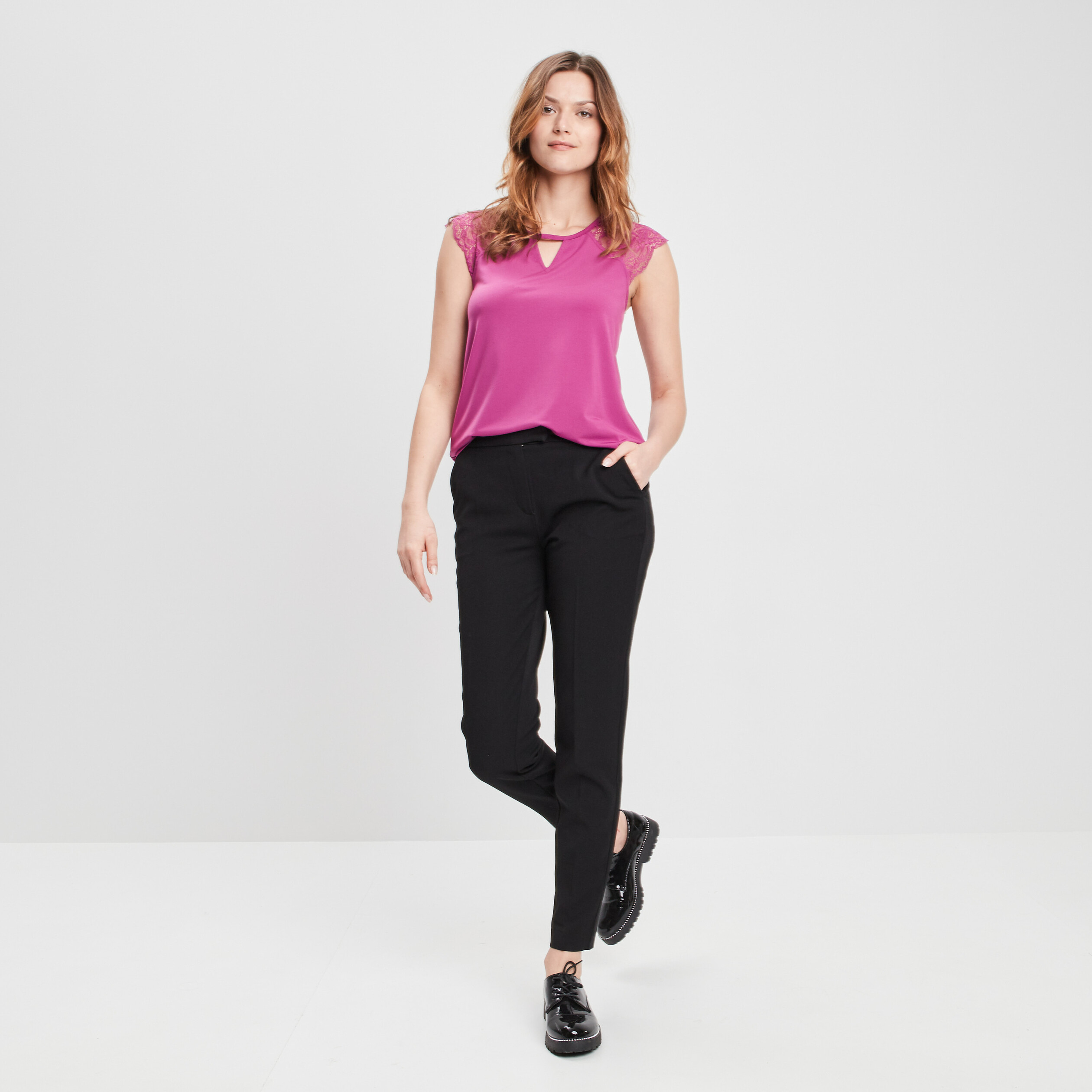 T-shirt manches courtes dentelle rose fushia femme | La Halle