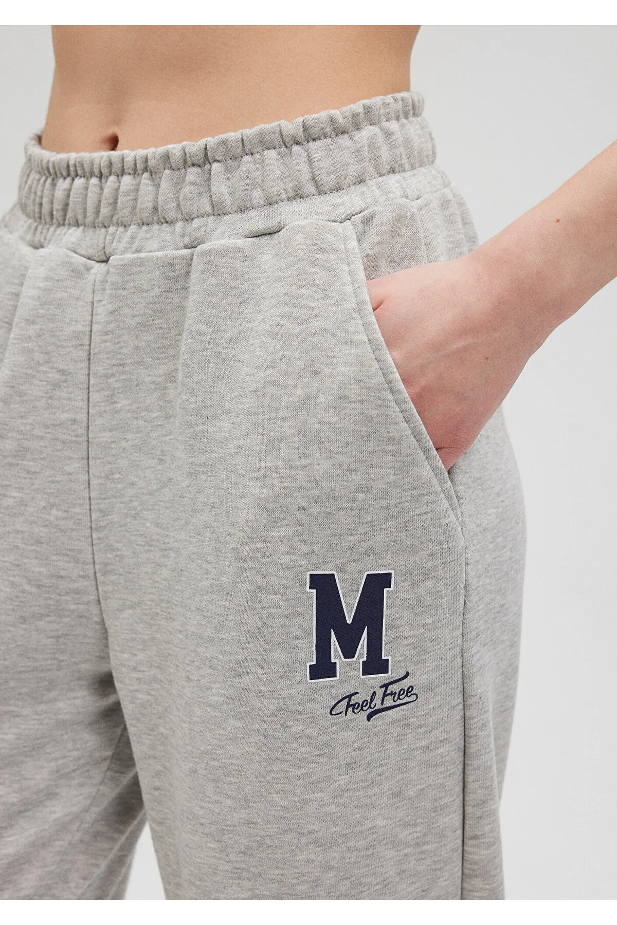 Mavi  Graue Jogginghose mit Logo-Print1010759-82816