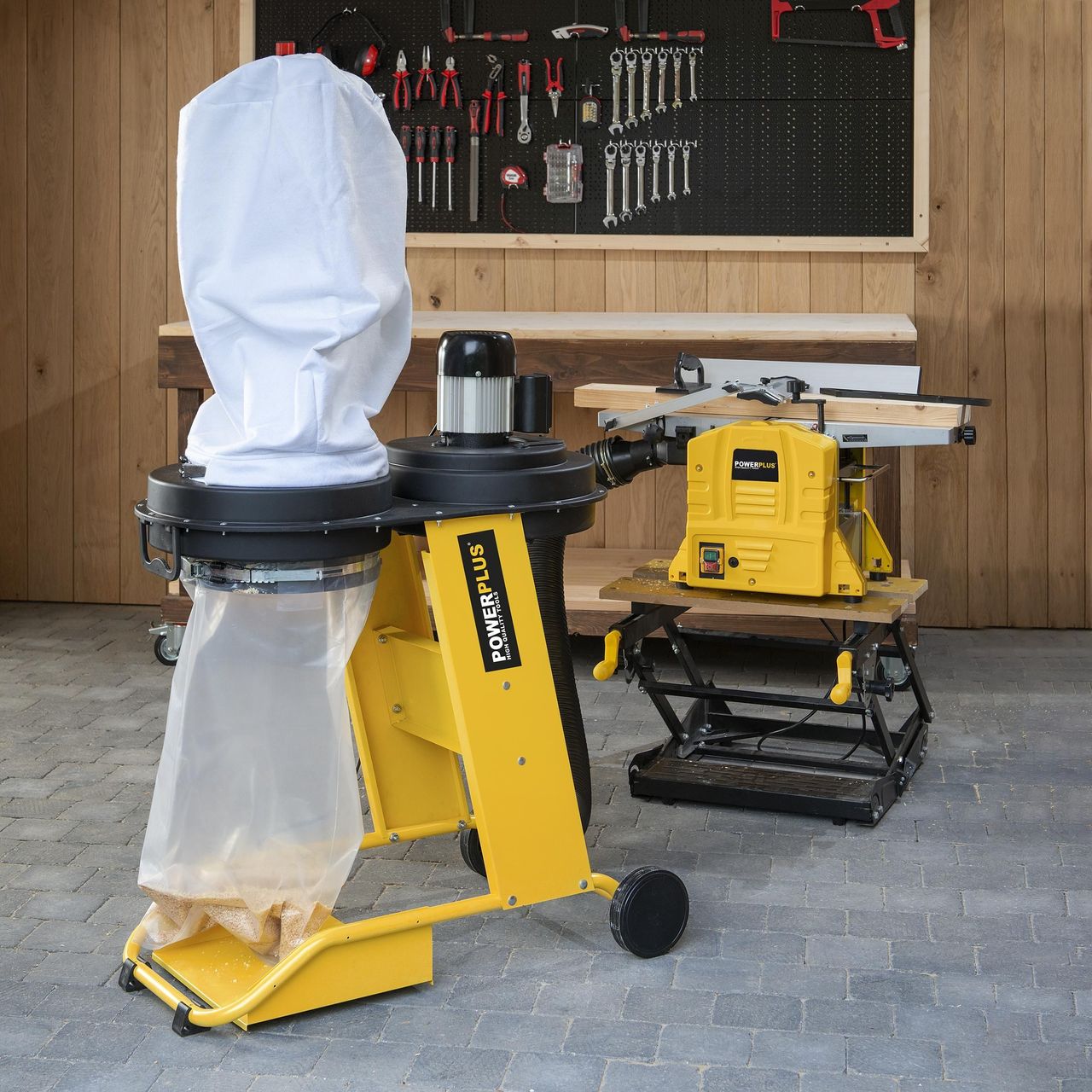 Powerplus Absauganlage - 550W 65l