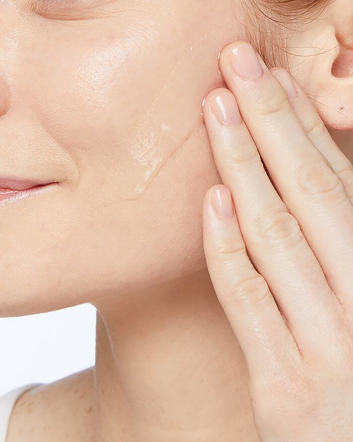 Nettoyant moussant à l'acide salicylique Renewing SA pour une peau lisse