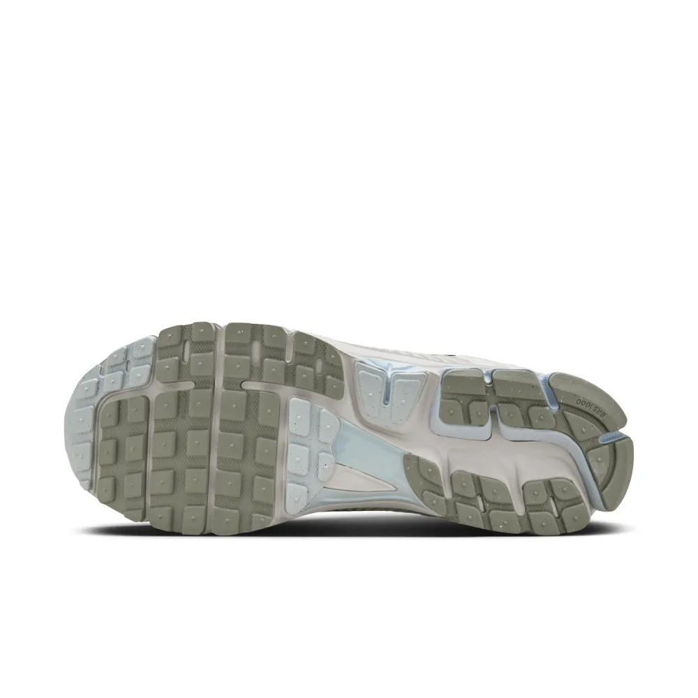 Nike Zoom Vomero 5 SE FZ3653-104 / braun