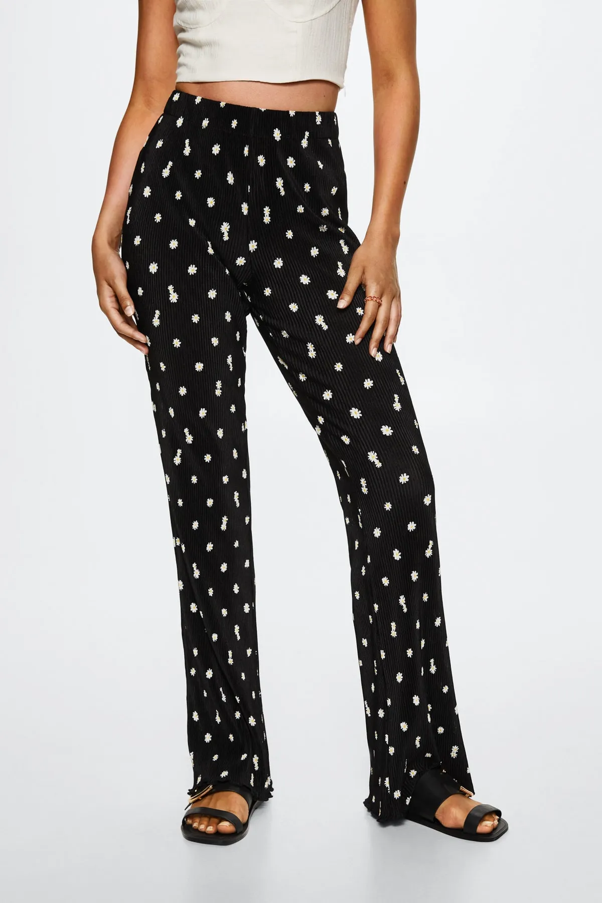 MANGO  Schwarze Damenhose 37082003