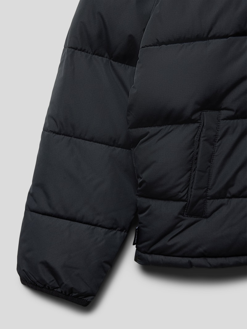 Steppjacke mit Reißverschlusstaschen Modell 'PUFFA CLASSIC YOUTH' in schwarz