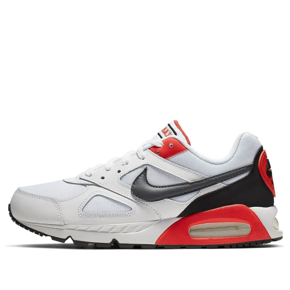 Nike Air Max IVO CD1540-100 / weiss