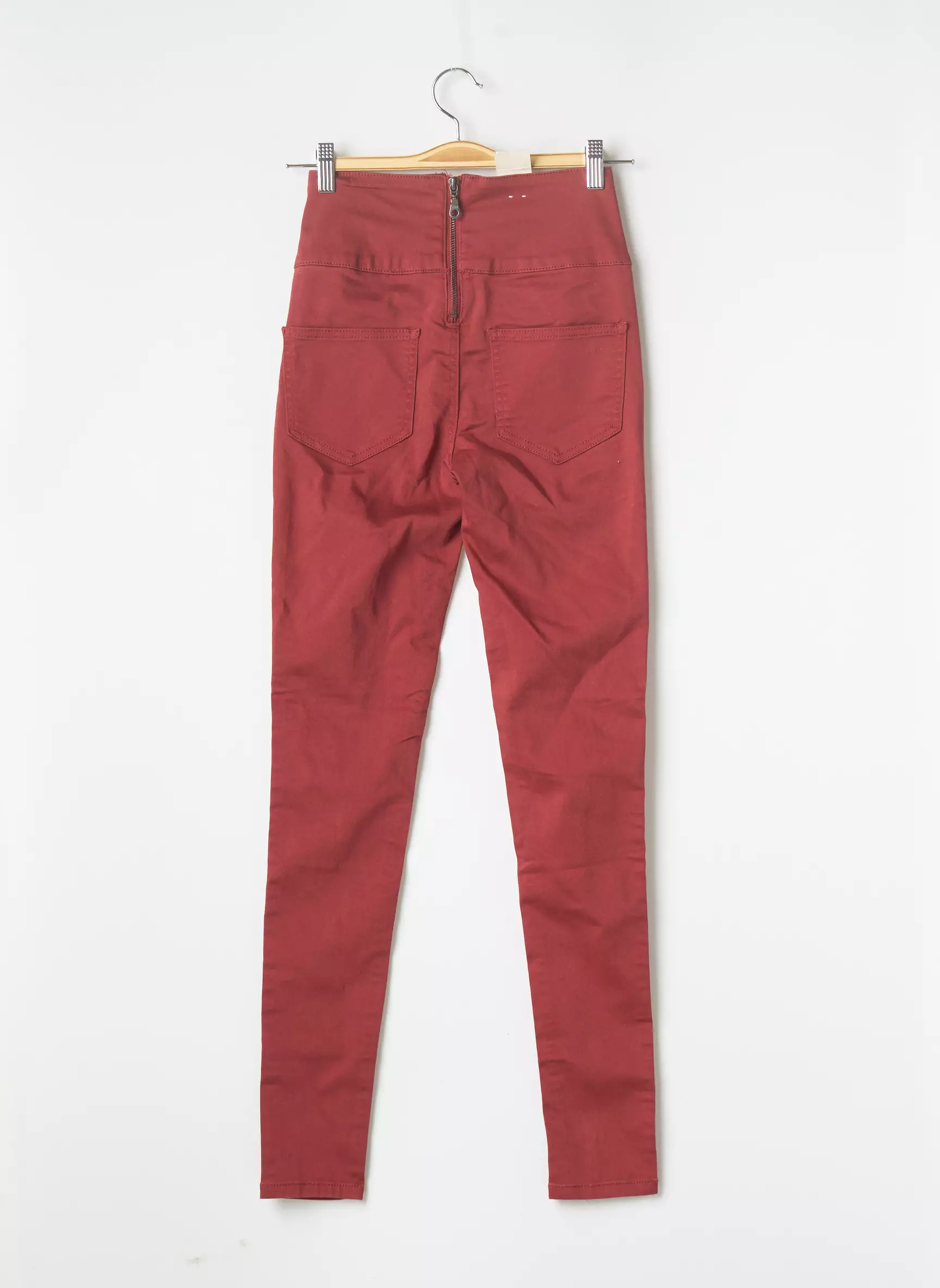 Pieces Pantalons Slim Femme couleur rouge