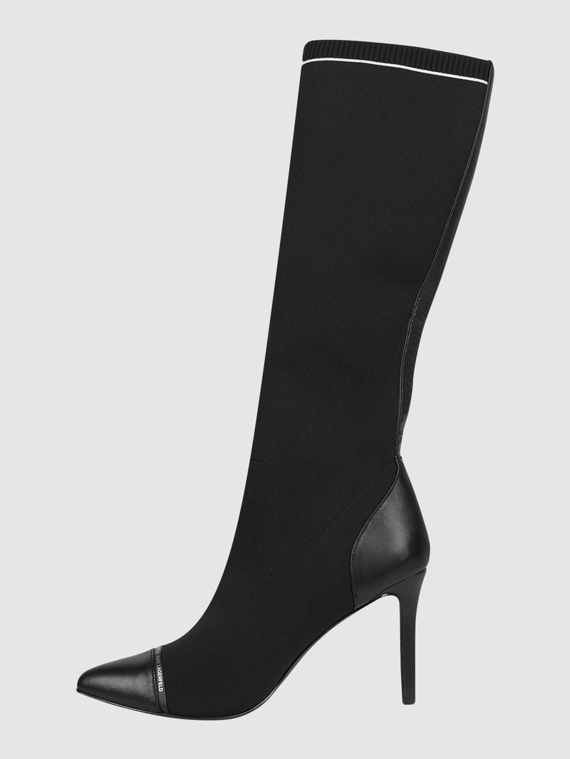 Stiefel mit Pfennigabsatz Modell 'Pandara' in schwarz