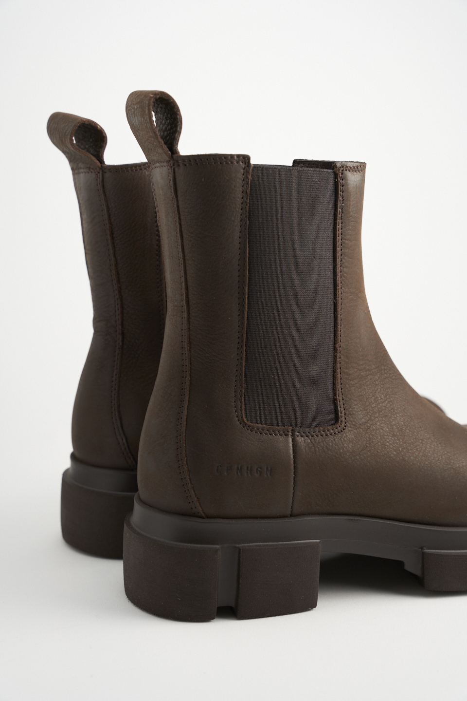 CPH570 waxed vitello cream brown
