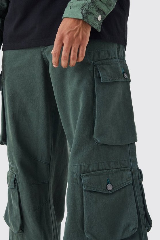 Lockere Jeans mit Cargo-Taschen und Acid-Waschung