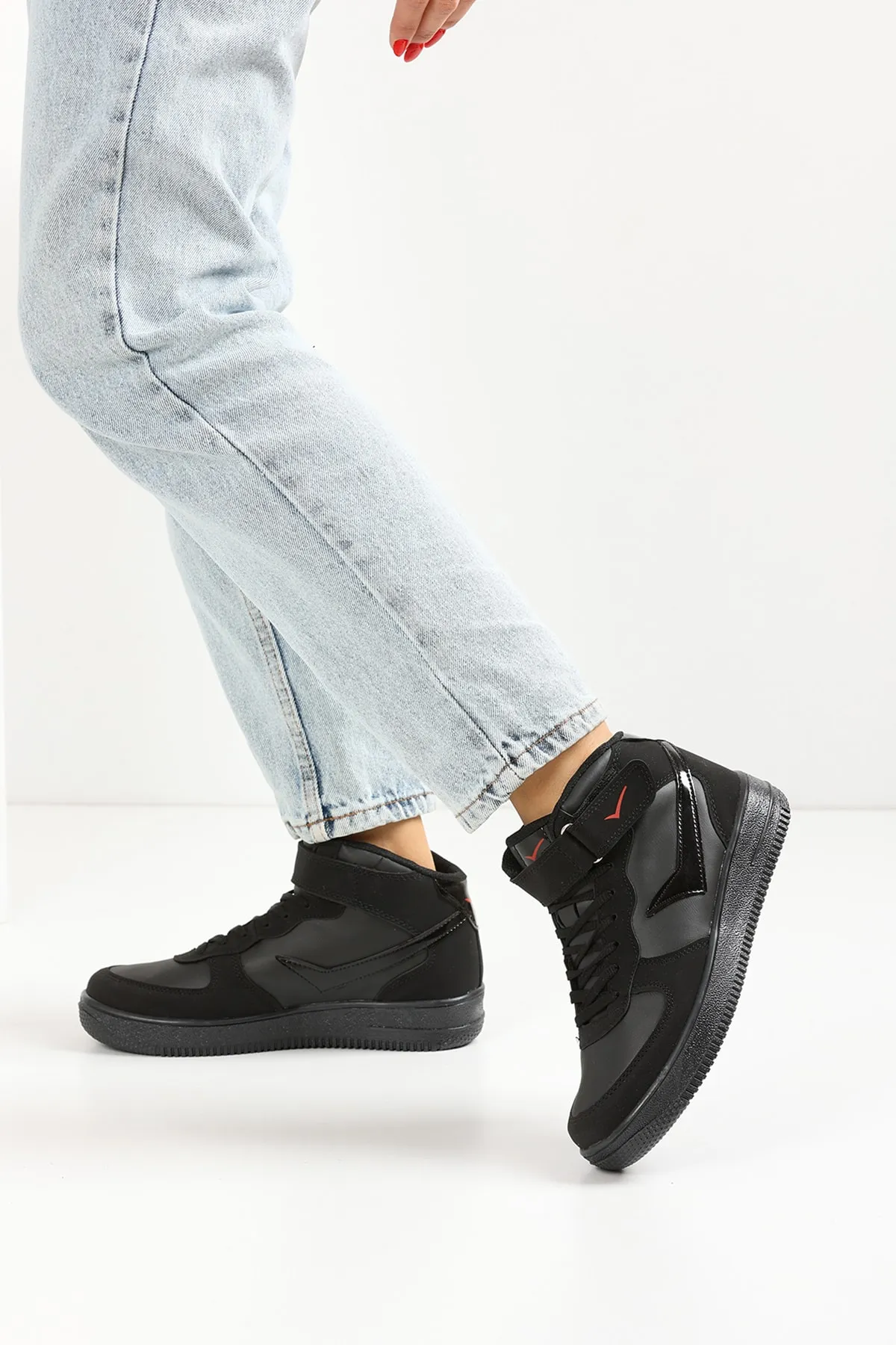 en7  Schwarze Unisex Sportschuhe 2185
