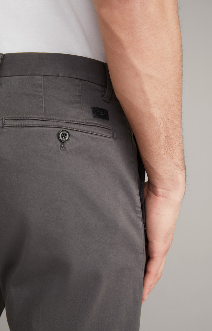 Chino Steen in Grau