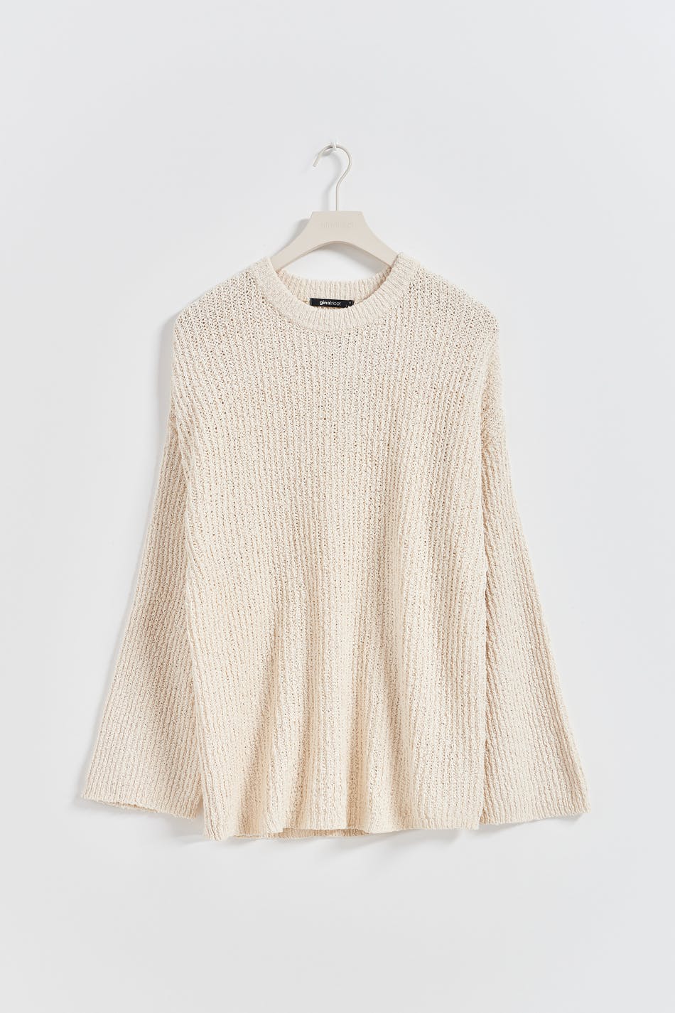 Oversized knitted sweater