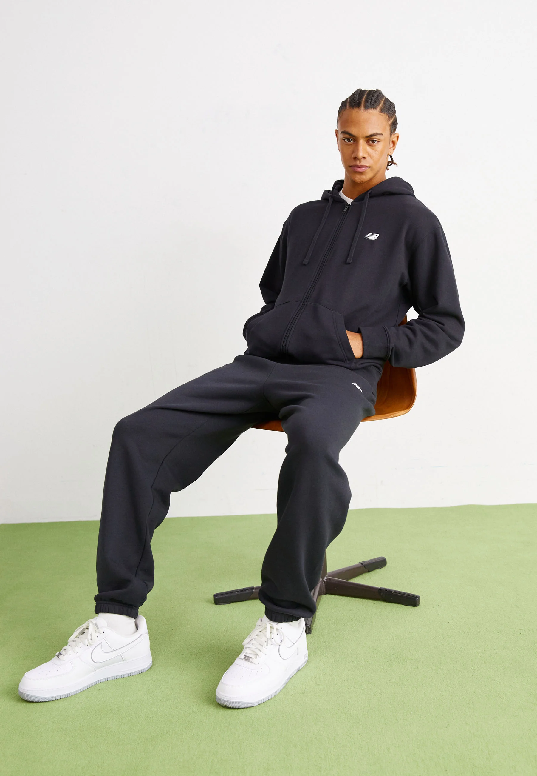 Sudadera con capucha y cremallera completa New Balance Sport Essentials Small Logo - Sudadera con cremallera