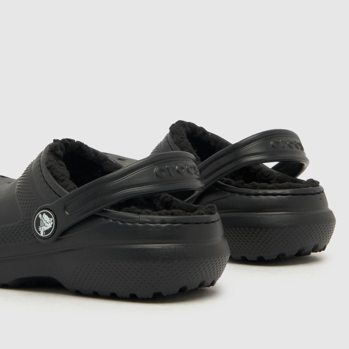 Crocs fekete klasszikus bélelt klumpa Junior szandál