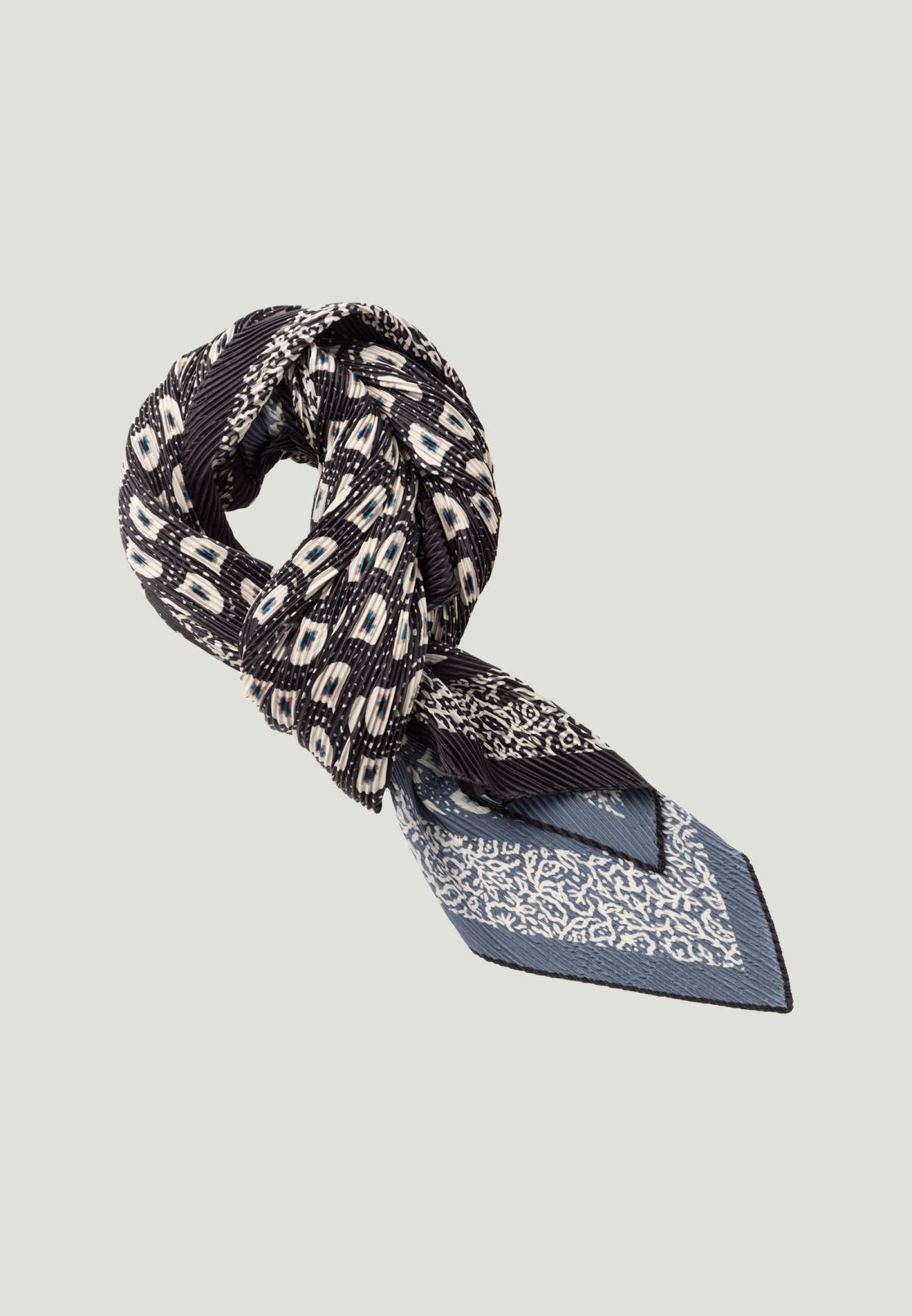 Tuch plissiert mit Print