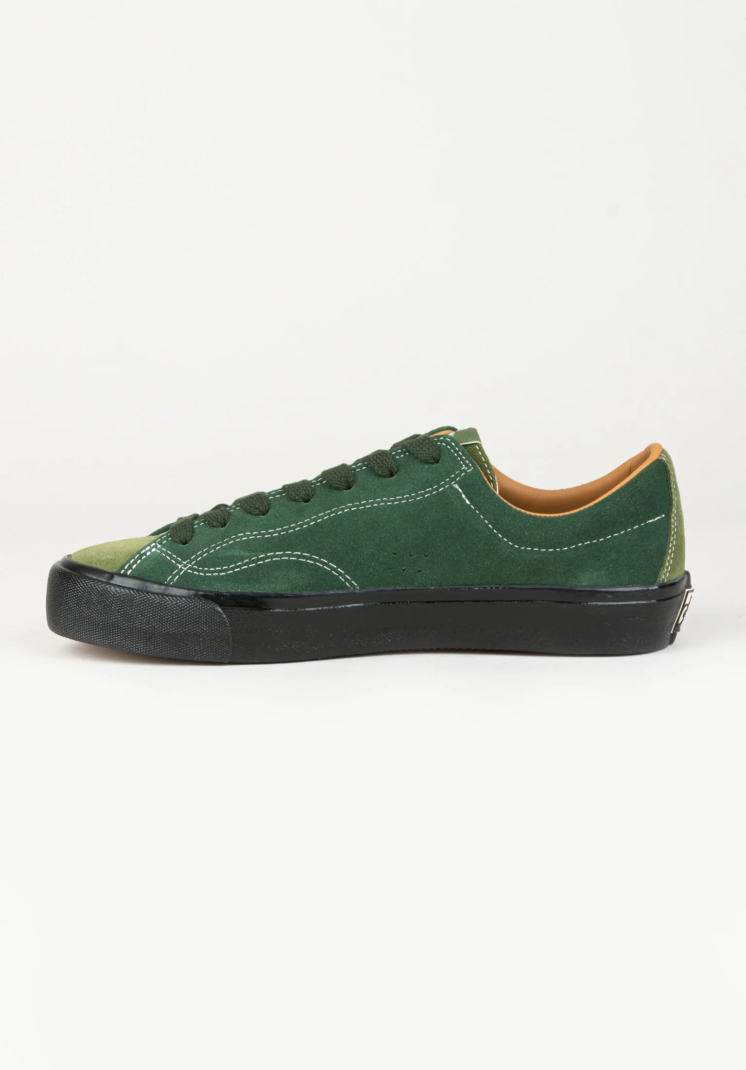 VM003 Suede Low
