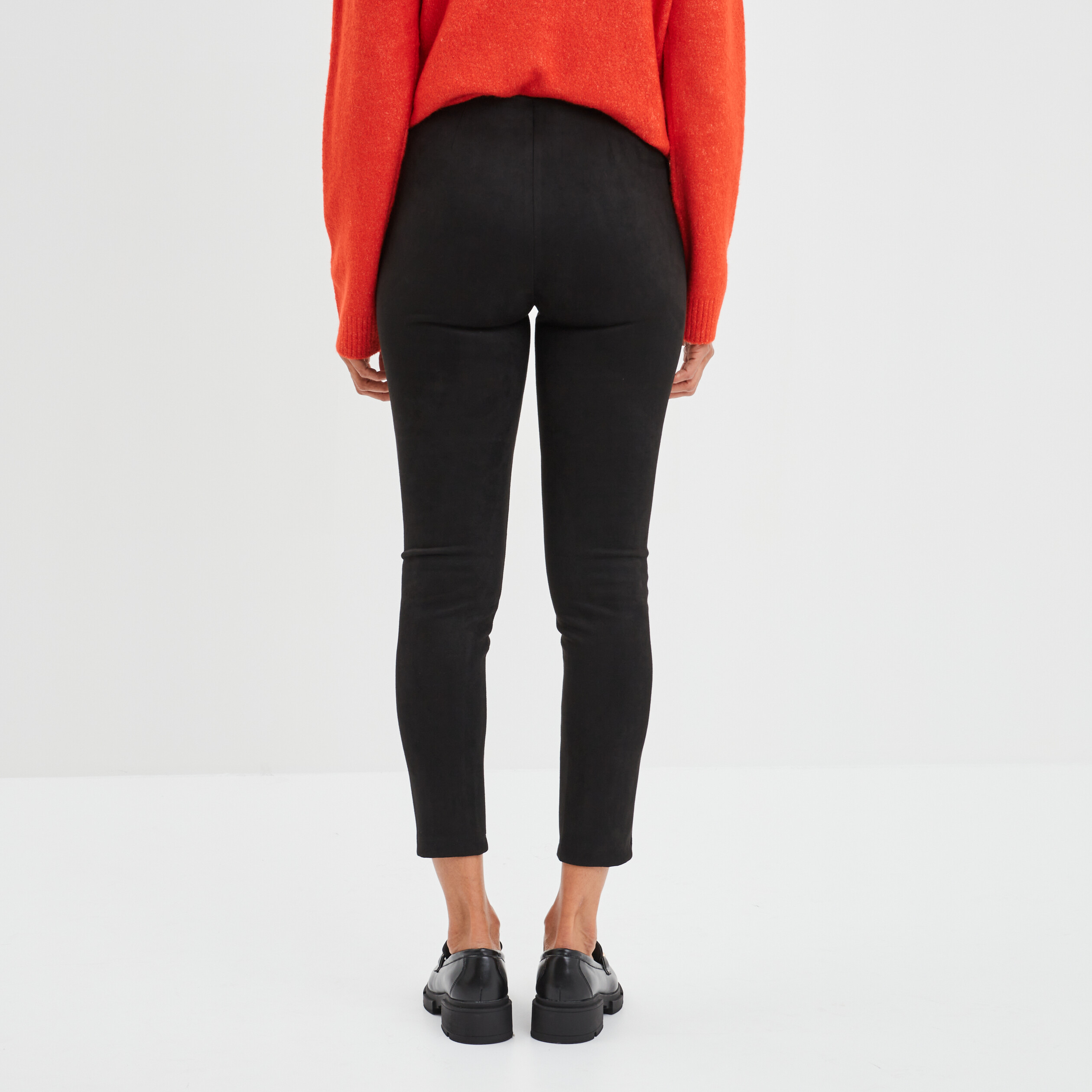 Pantalon suédine slim taille élastiquée noir femme | La Halle