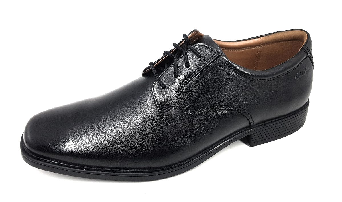 Clarks Tilden Plain 261103507 Schwarz black