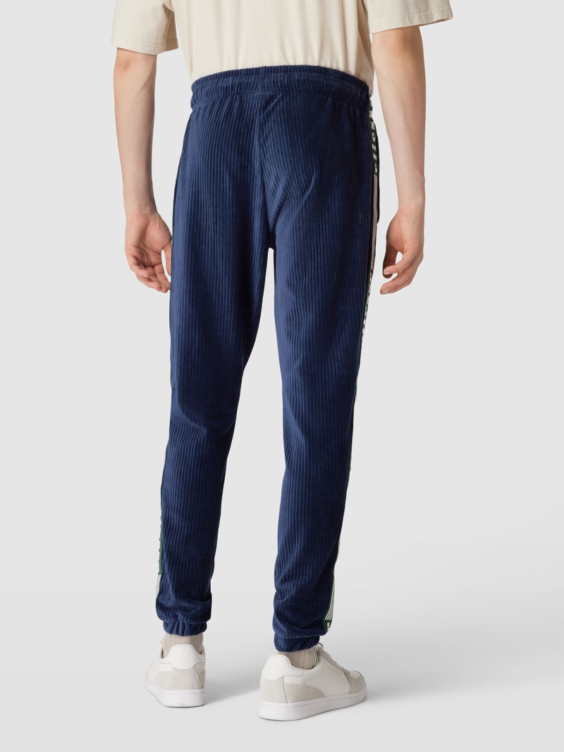 Sweatpants aus Cord Modell 'Sidaq' in marineblau