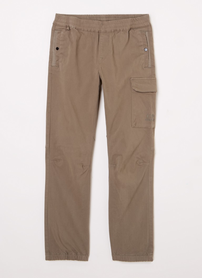CP Company Cargohose mit schmal zulaufendem Bein und Logo