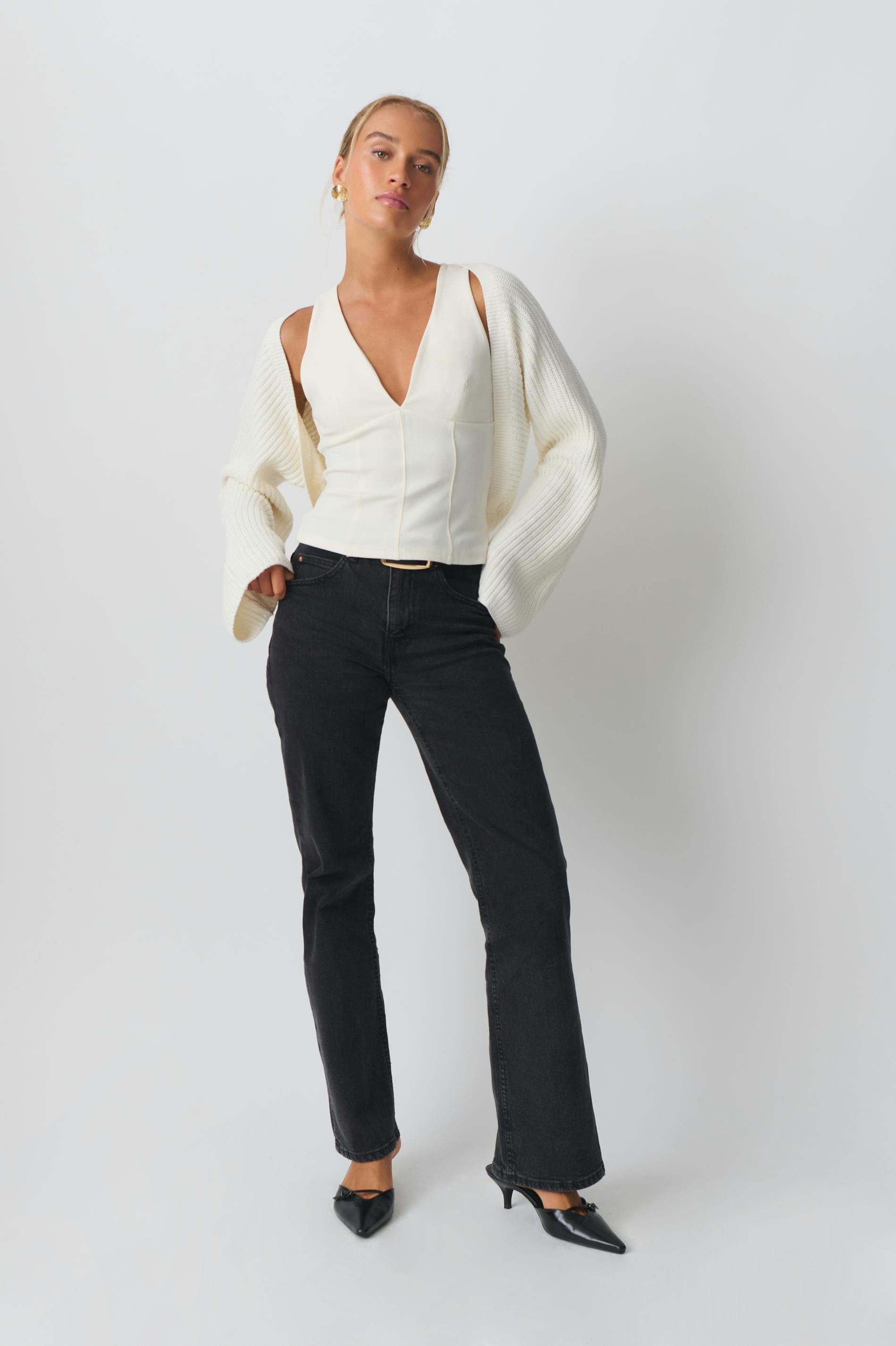 Knitted bolero