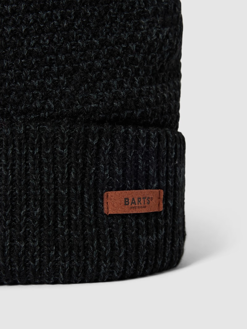 Beanie mit Label-Detail in schwarz