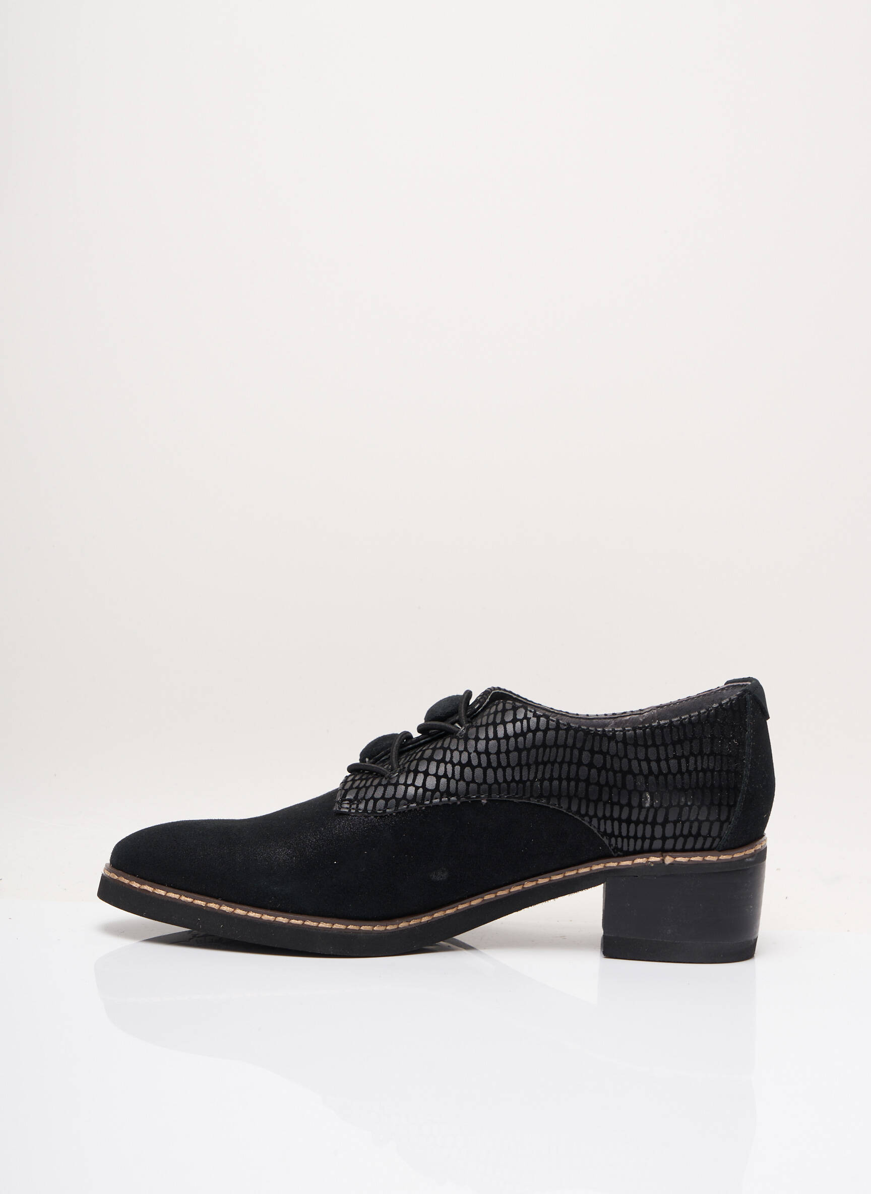 Fugitive By Francesco Rossi Derby Femme couleur noir