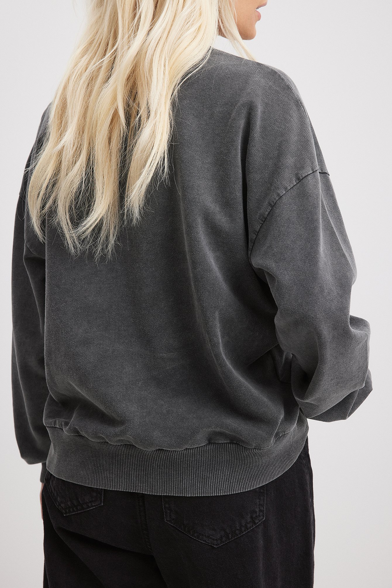 Oversize-Pullover in Acid-Wash-Optik