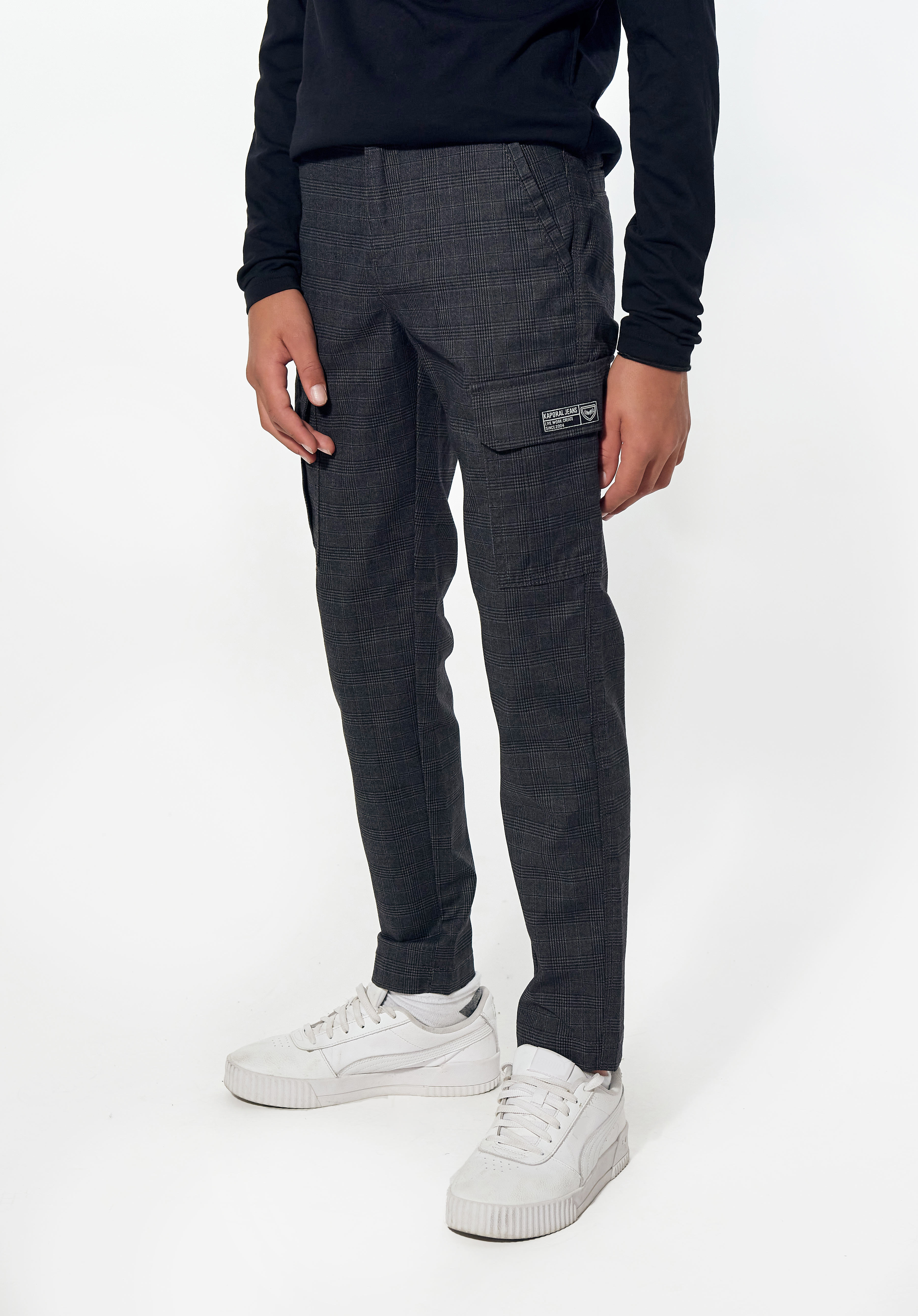 JOGGI  Pantalon cargo à carreaux gris Garçon