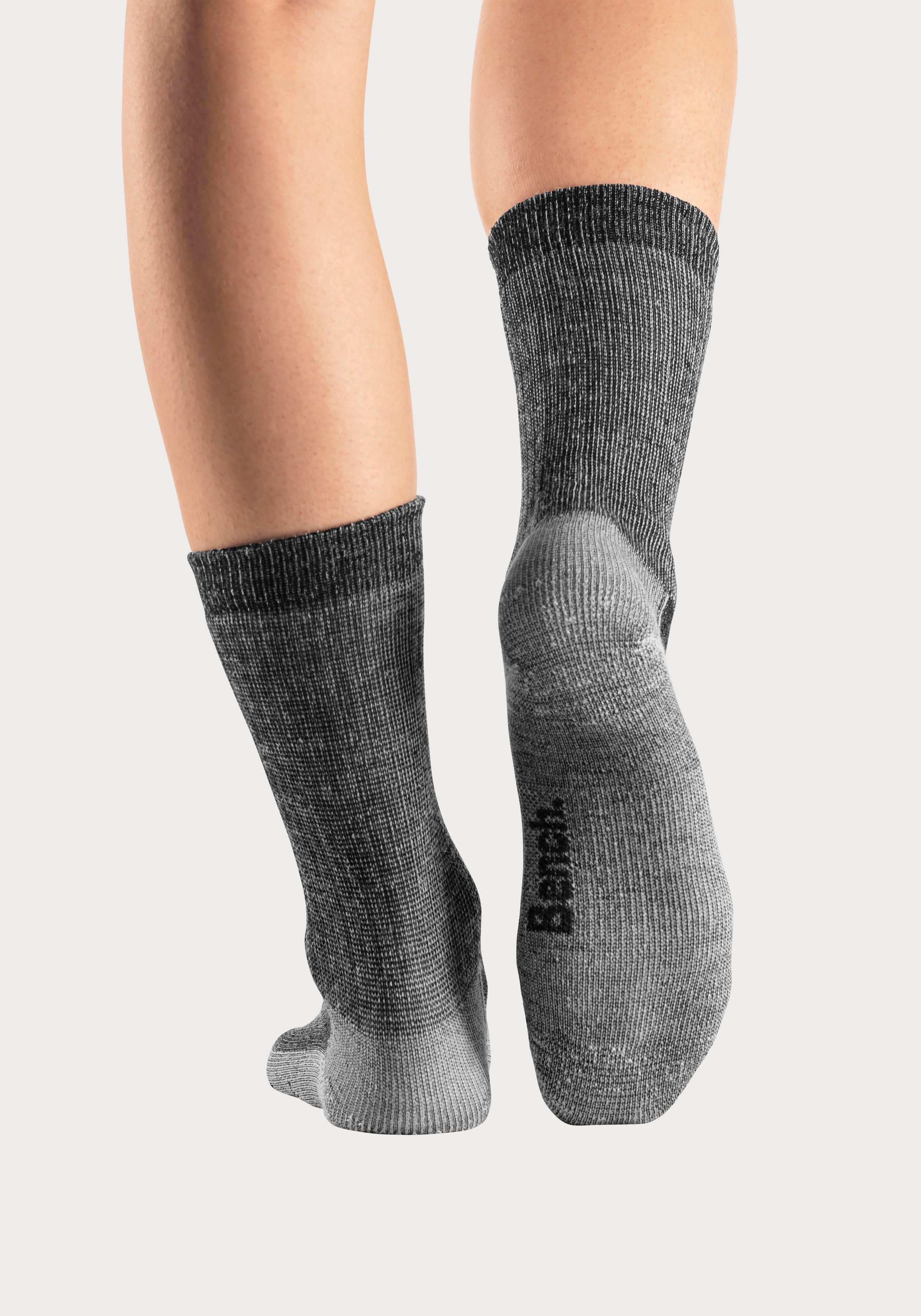 Bench. Wandersocken (2-Paar) Wollsocken aus flauschigem Material mit 65% Wolle
