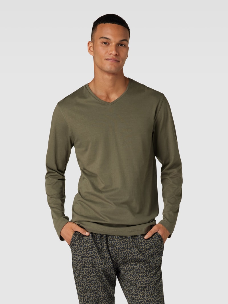 Longsleeve mit V-Ausschnitt Modell 'MIX IT UP!' in olivgrün