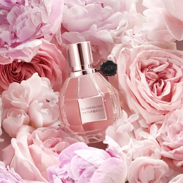 Viktor & Rolf Flowerbomb parfemska voda za žene, 50 ml