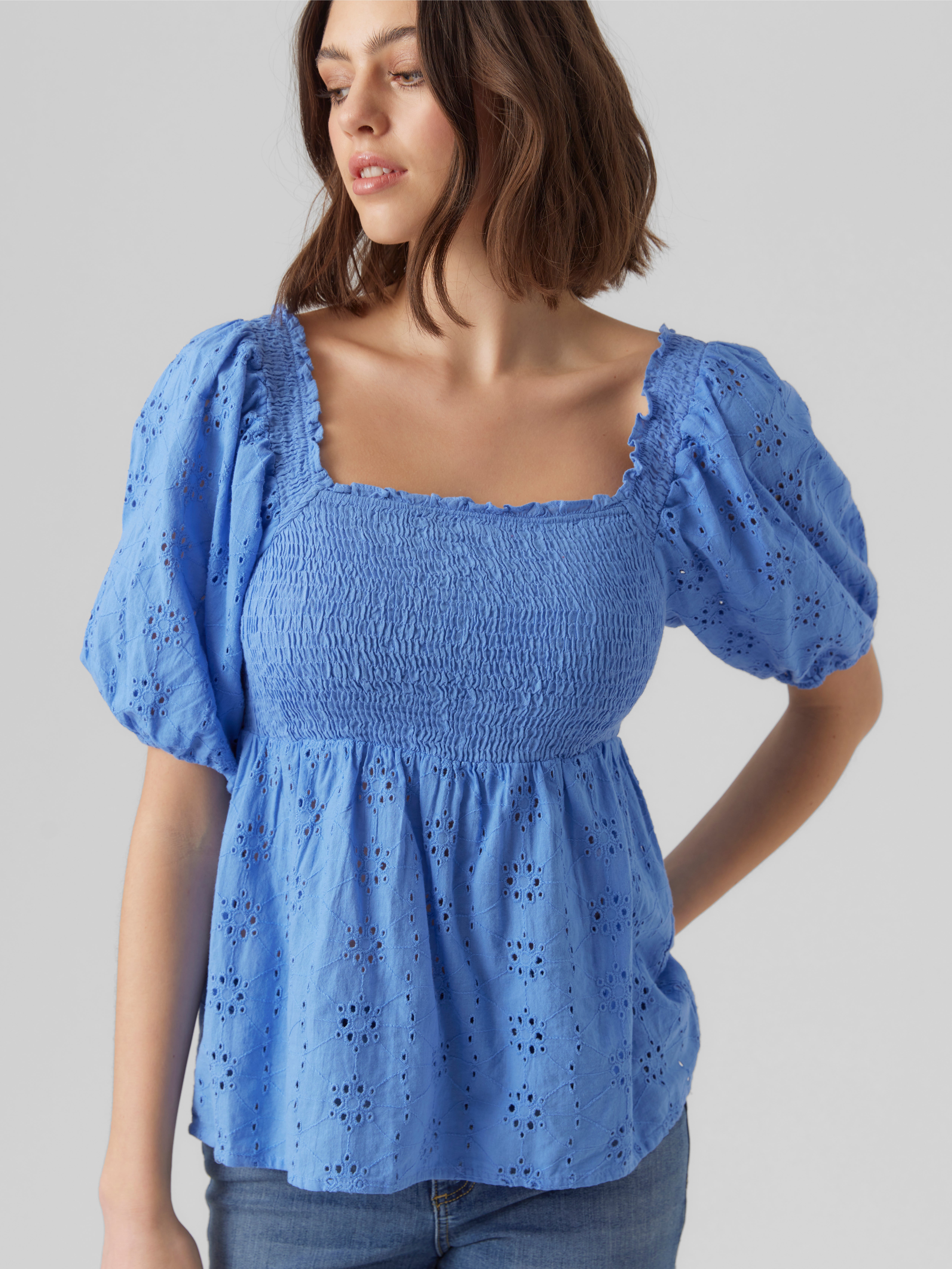 VMVIOLA Top